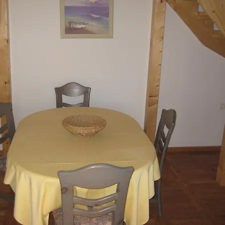 Apartman Dedic *
