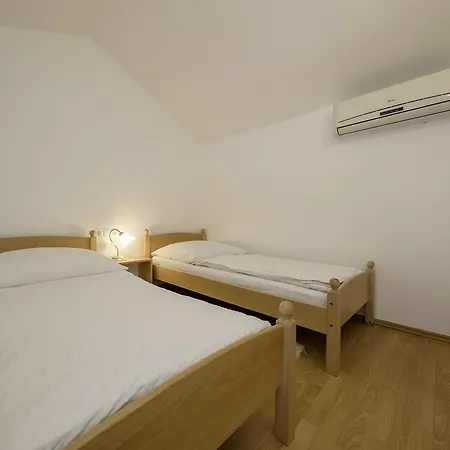 Dedic Apartman