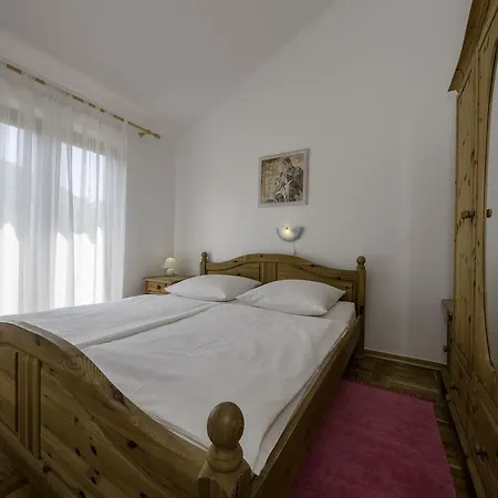 Dedic Apartman