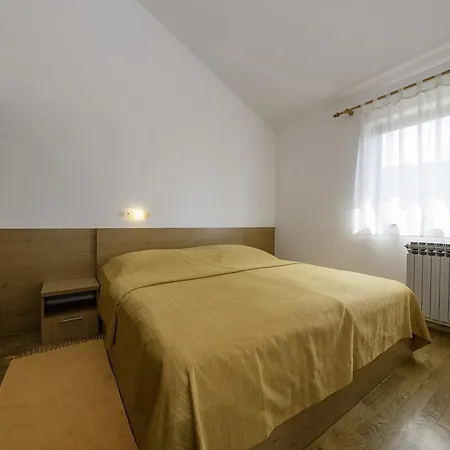 Dedic * Supetarska Draga