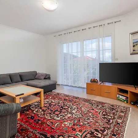 Dedic * Supetarska Draga