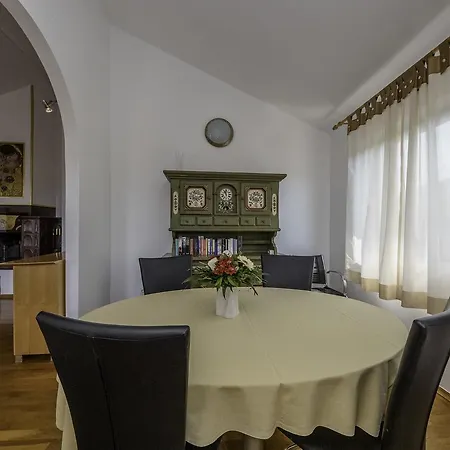 Dedic * Supetarska Draga