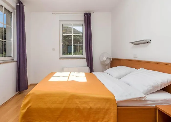 Dedic Supetarska Draga